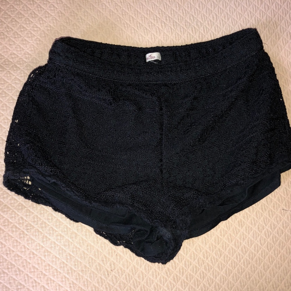 Size small Hollister lace shorts
